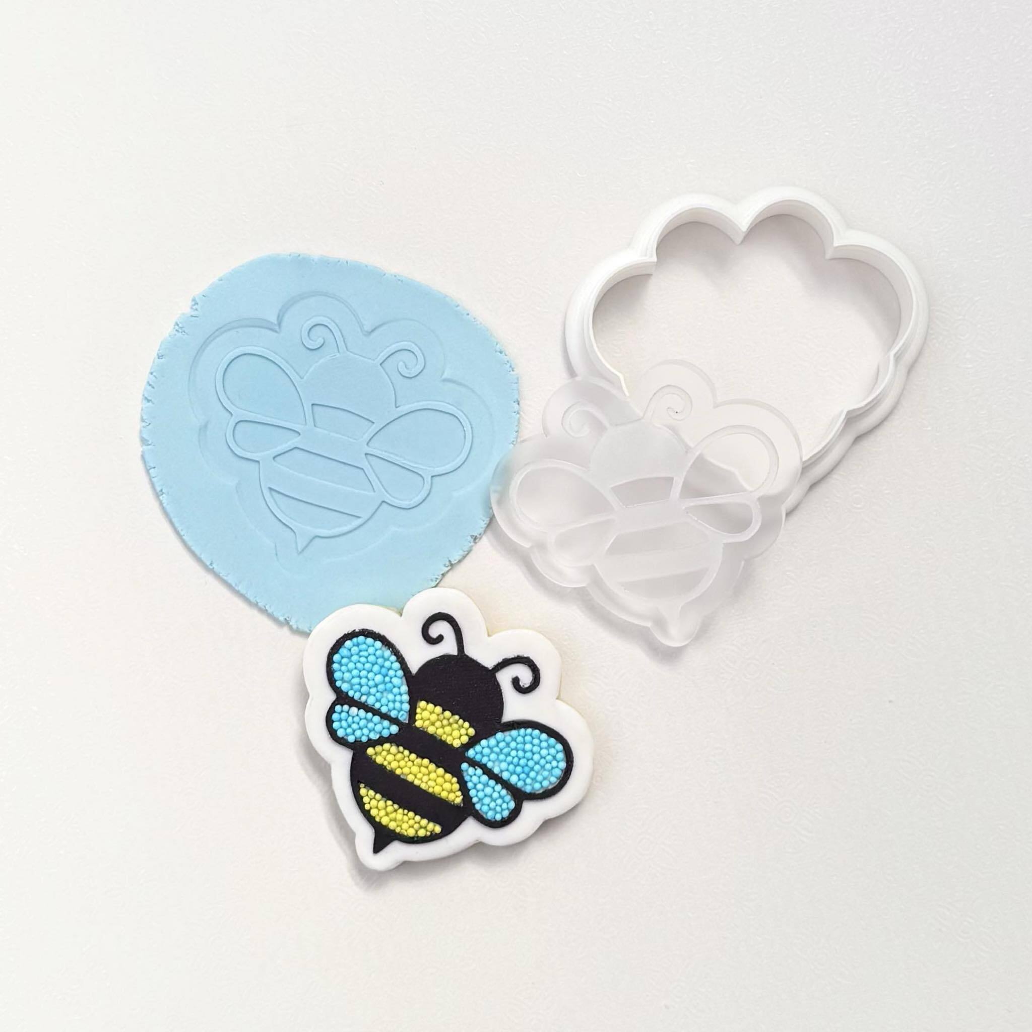 Honey Bee Cookie Cutter and Honeybee cookie stamp set Honey Bee Cookie Cutter and Honeybee cookie stamp set