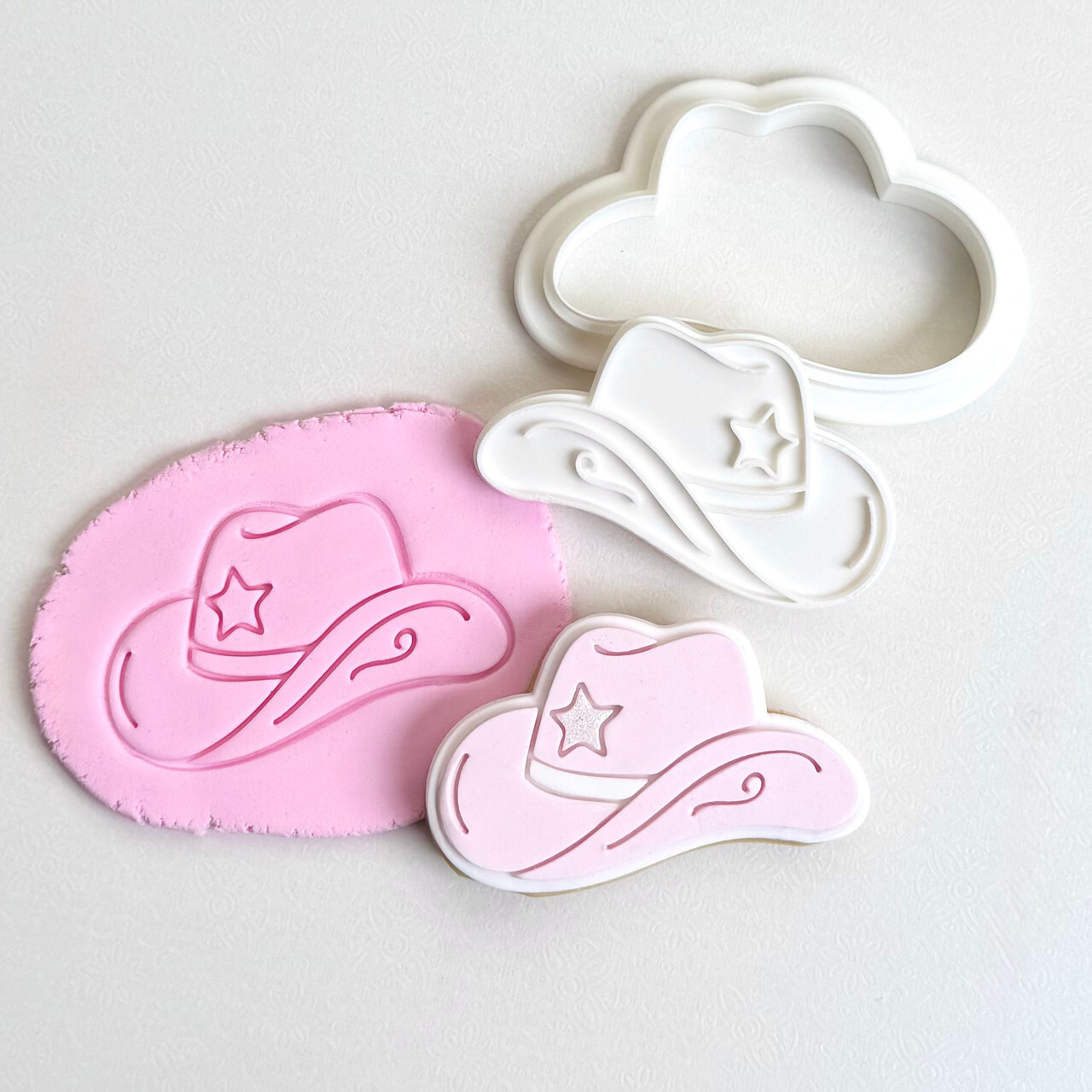 Western Cowgirl Cookie Cutter and Cookie Stamp set by Little Dance Western Cowgirl Cookie Cutter and Cookie Stamp set by Little Dance